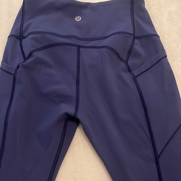 Lululemon Navy Blue Leggings 6 - Picture 1 of 10